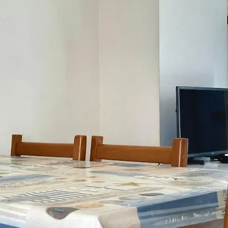 F004 - Fano, Trilocale Con Terrazzino A 30mt Dal Mare * Fano