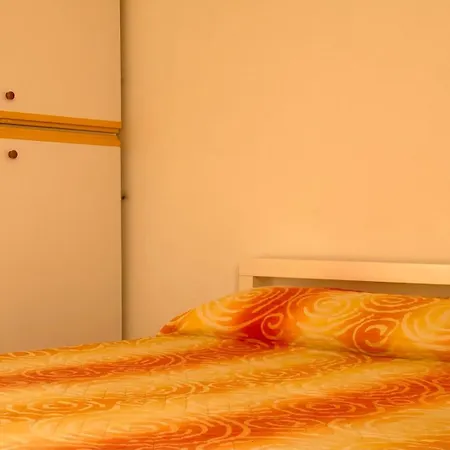 F004 - Fano, Trilocale Con Terrazzino A 30mt Dal Mare *