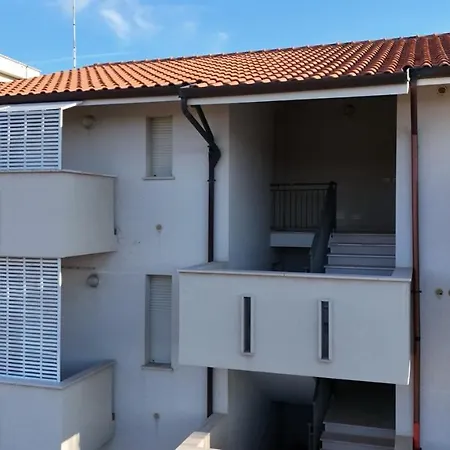 Apartment F004 - Fano, Trilocale Con Terrazzino A 30mt Dal Mare Fano (Pesaro and Urbino)