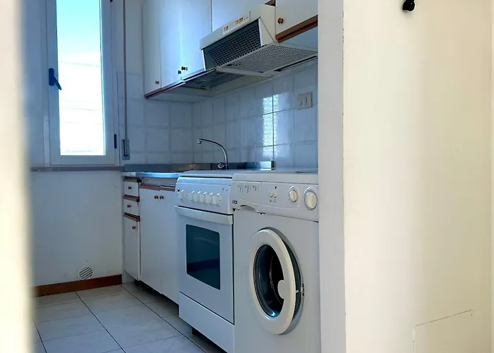 Appartamento F004 - Fano, Trilocale Con Terrazzino A 30mt Dal Mare