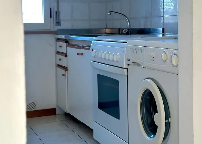 F004 - Fano, Trilocale Con Terrazzino A 30mt Dal Mare Fano